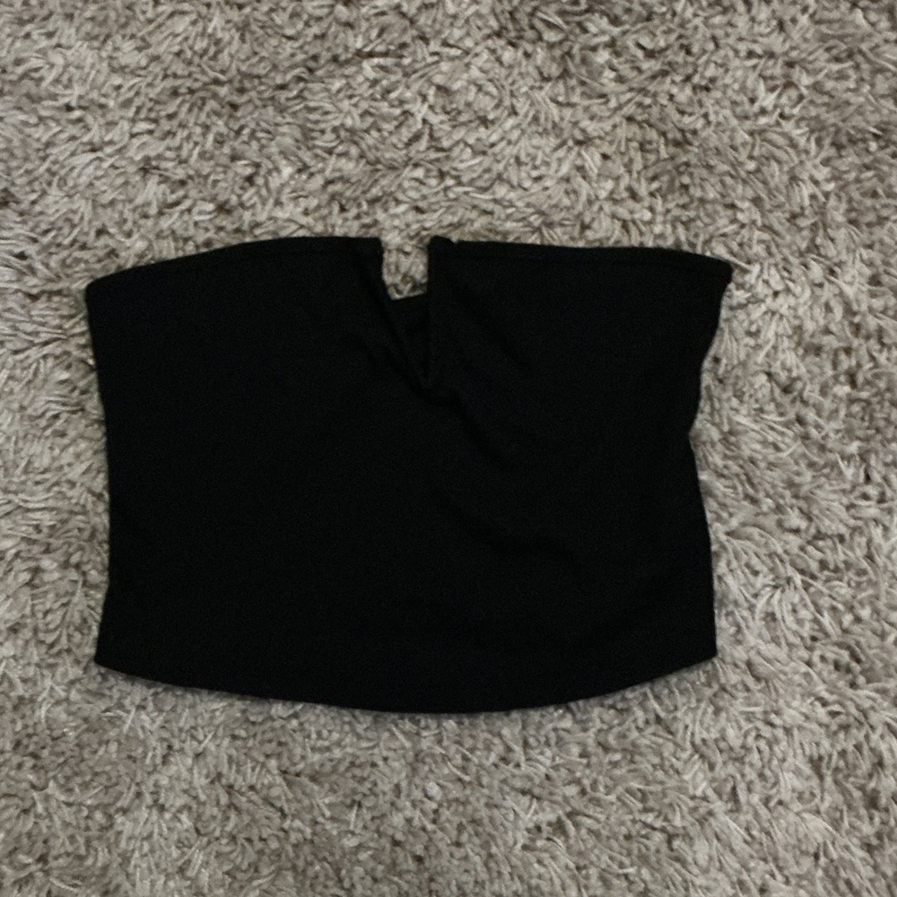 Black Strapless Women's Top